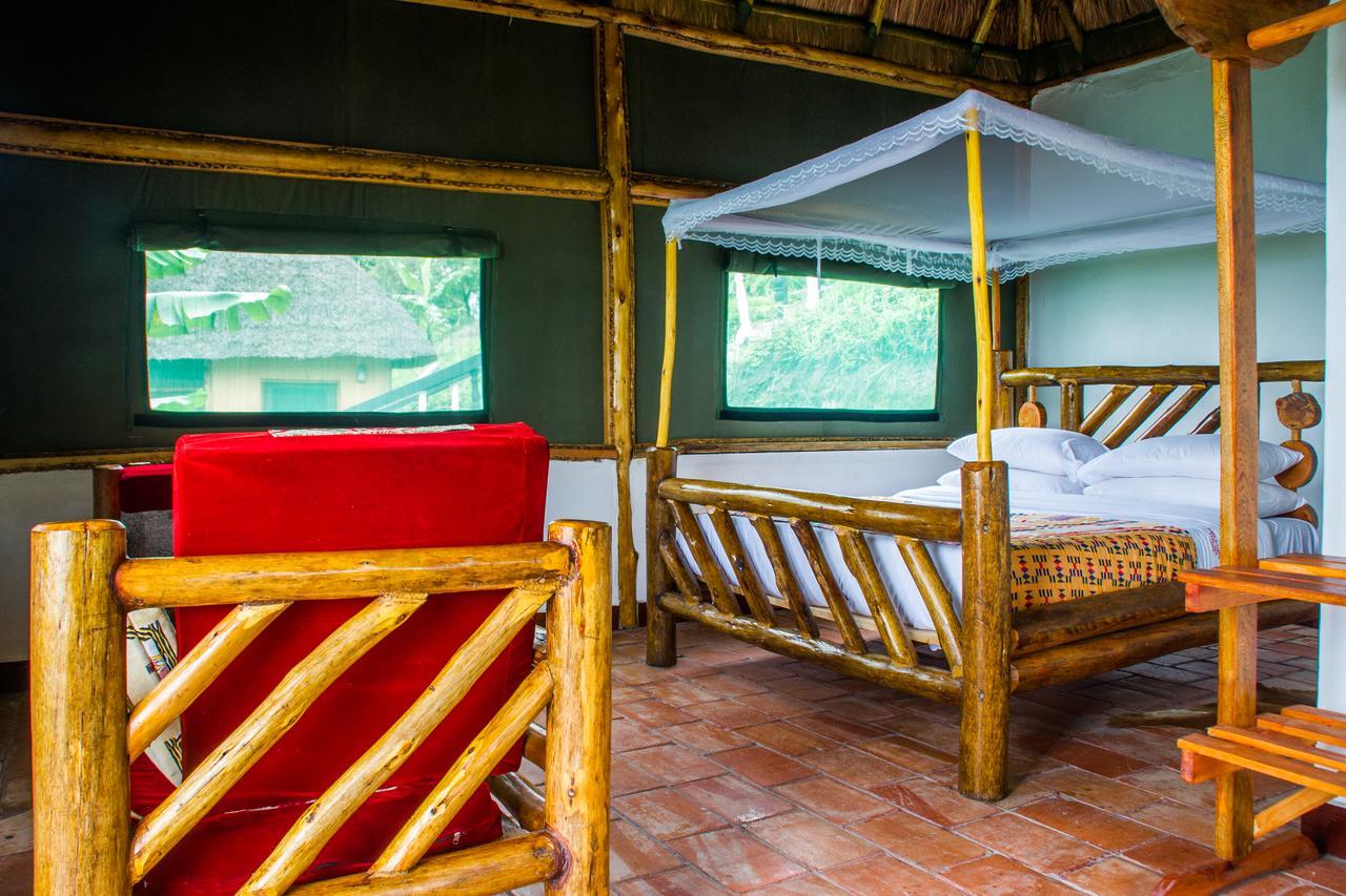 Queen Elizabeth Pvt Lodge Kichwamba Kültér fotó